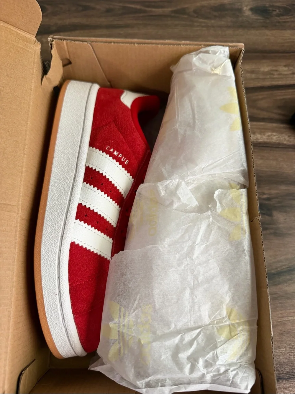 Brand new kids 3Y Adidas campus in red